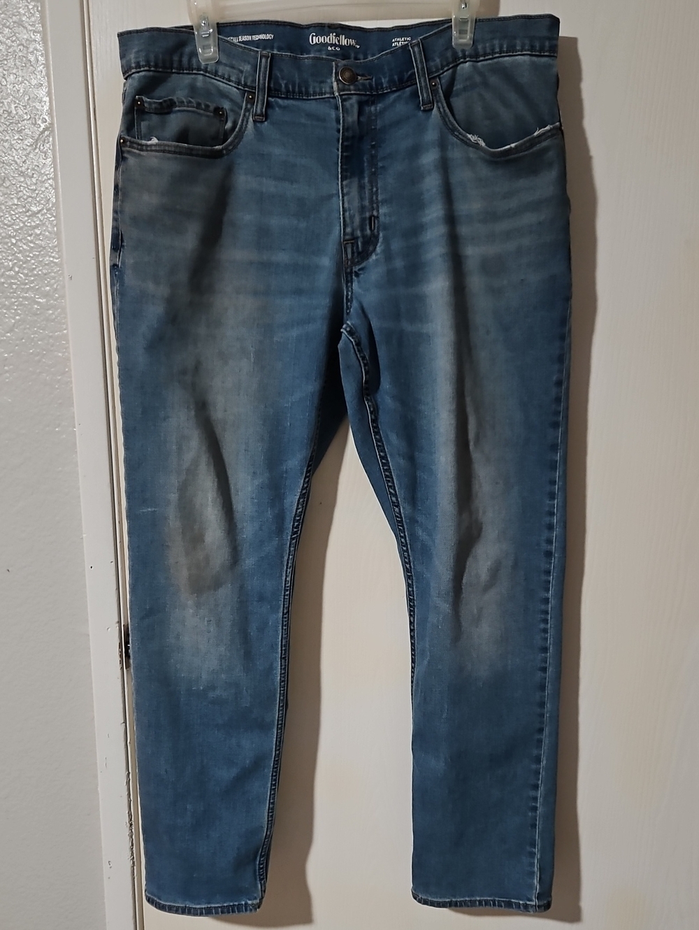Goodfellow & Co Men's Athletic Fit Blue Jeans 36x30